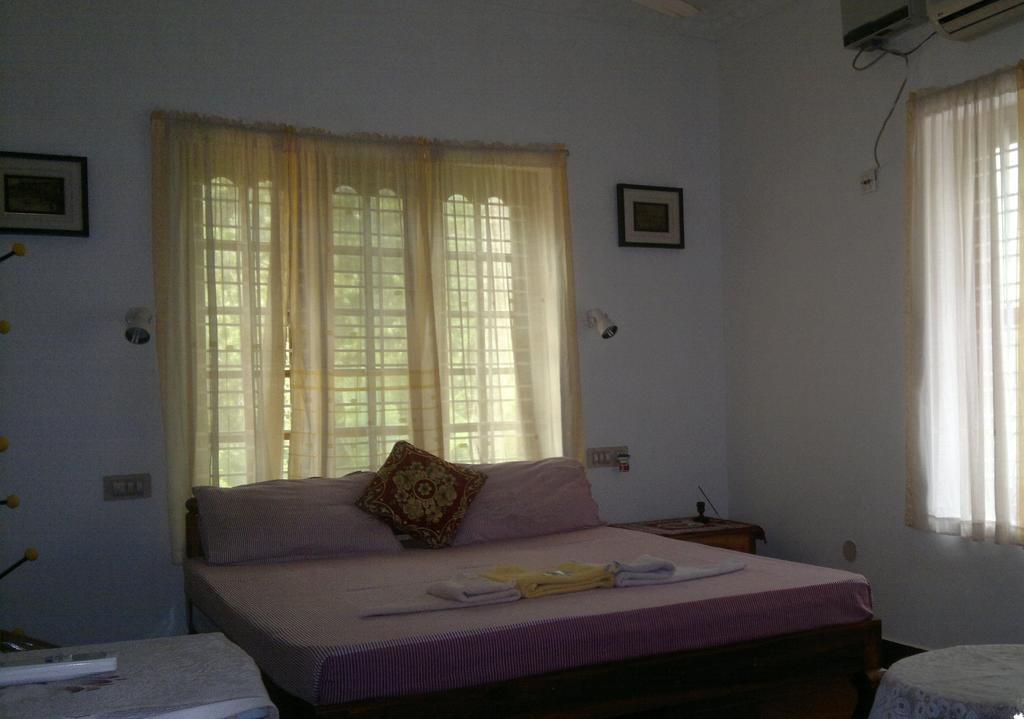 Ganesh House Homestay Kovalam Dış mekan fotoğraf