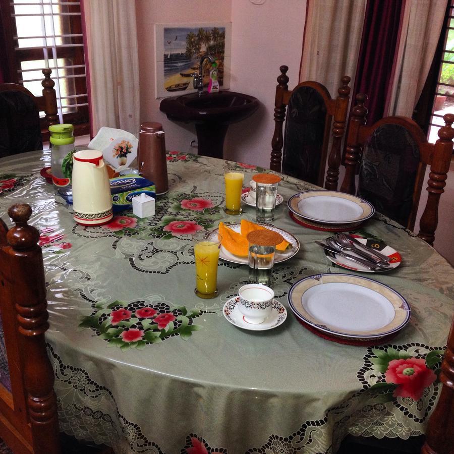 Ganesh House Homestay Kovalam Dış mekan fotoğraf